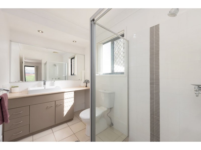 28 Christopher Place, Morayfield QLD 4506