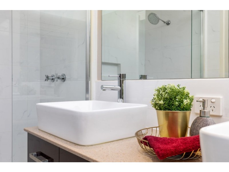 1063-1065 Oakey Flat Road, Narangba QLD 4504