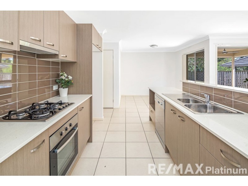 45 Lennon Boulevard, Narangba QLD 4504
