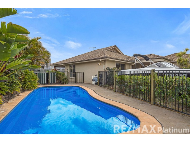 5 Lookout Place, Narangba QLD 4504