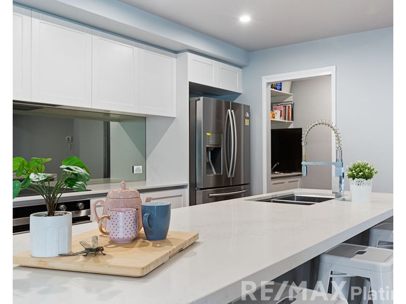 1 Eminence Avenue, Narangba QLD 4504