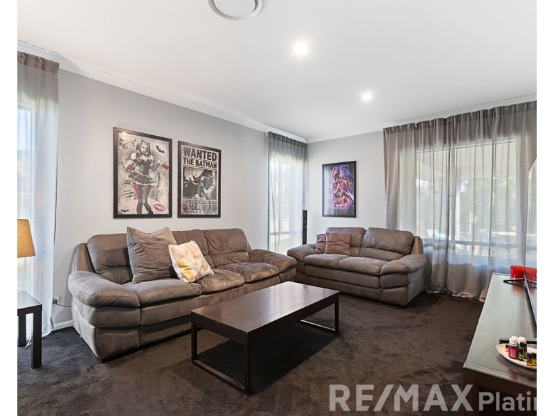 1 Eminence Avenue, Narangba QLD 4504