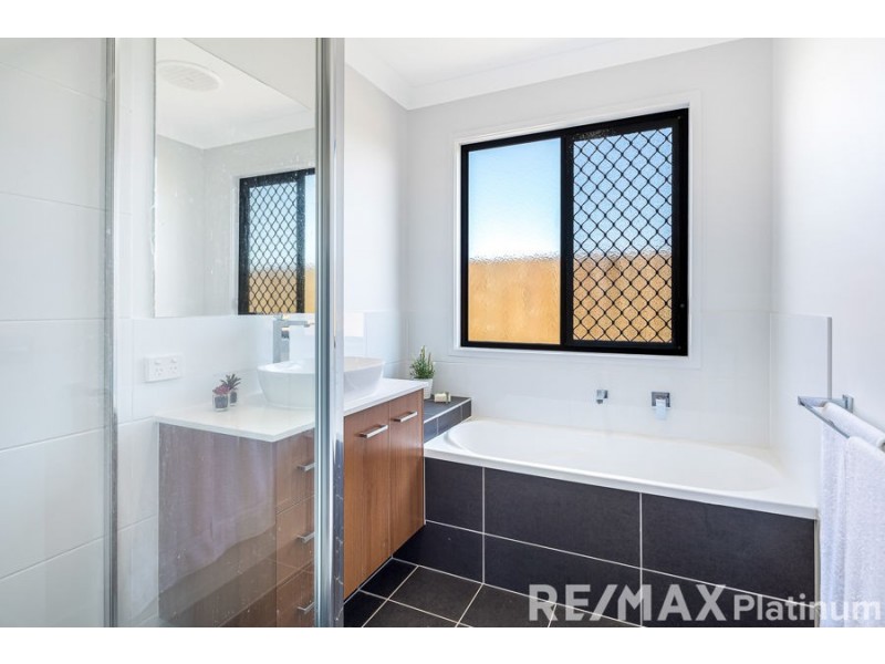 27 Bunya Crescent, Caboolture South QLD 4510