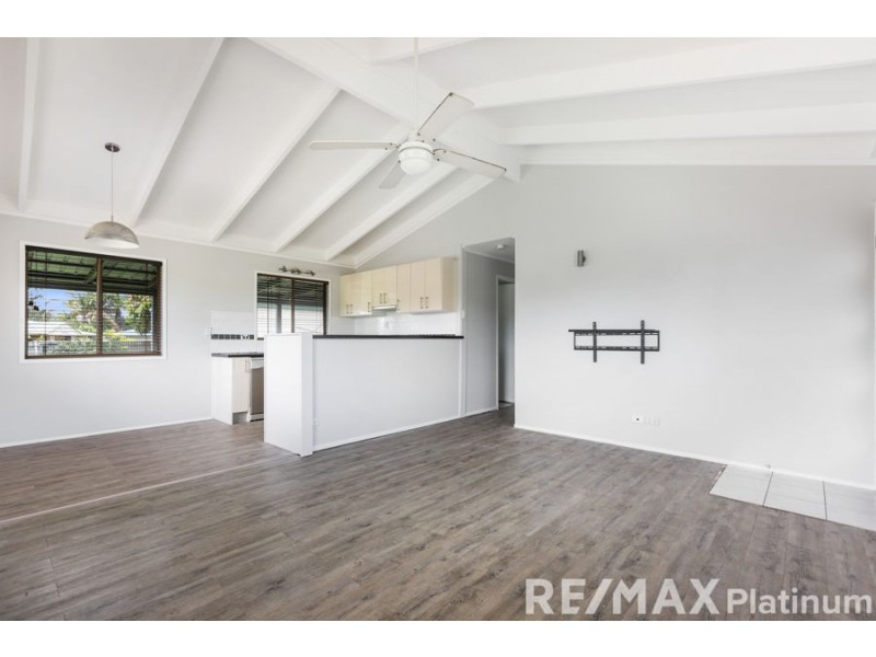 28 Claverton Drive, Deception Bay QLD 4508