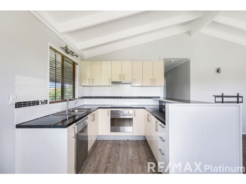 28 Claverton Drive, Deception Bay QLD 4508