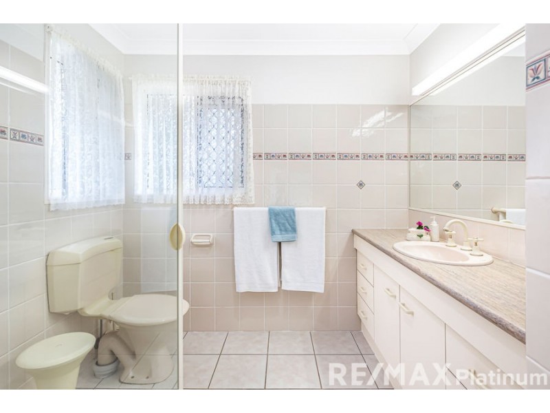 12 Mapleton Court, Narangba QLD 4504