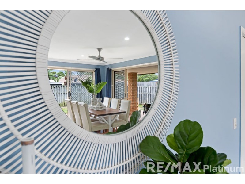 6 Marilyn Place, Morayfield QLD 4506