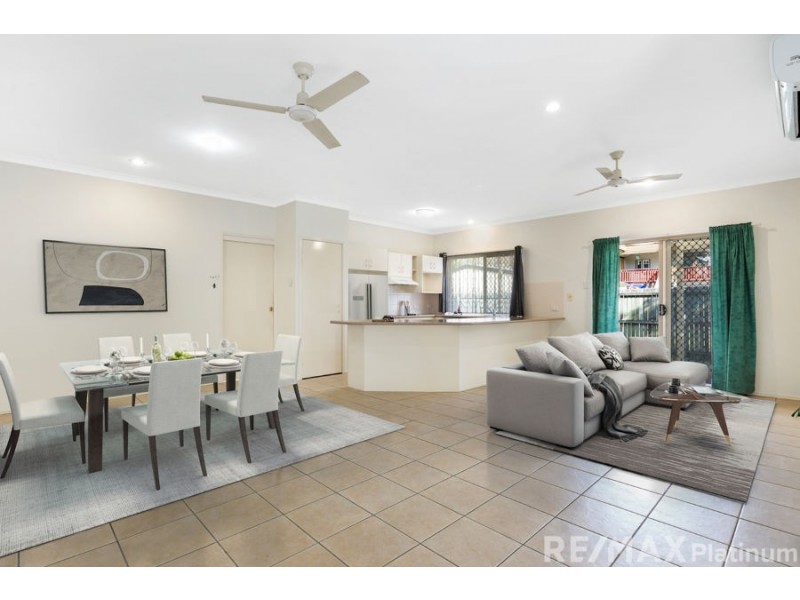 2/8 Charles Street, Caboolture QLD 4510