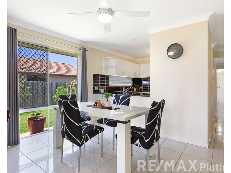 8 Chaps Close, Narangba QLD 4504