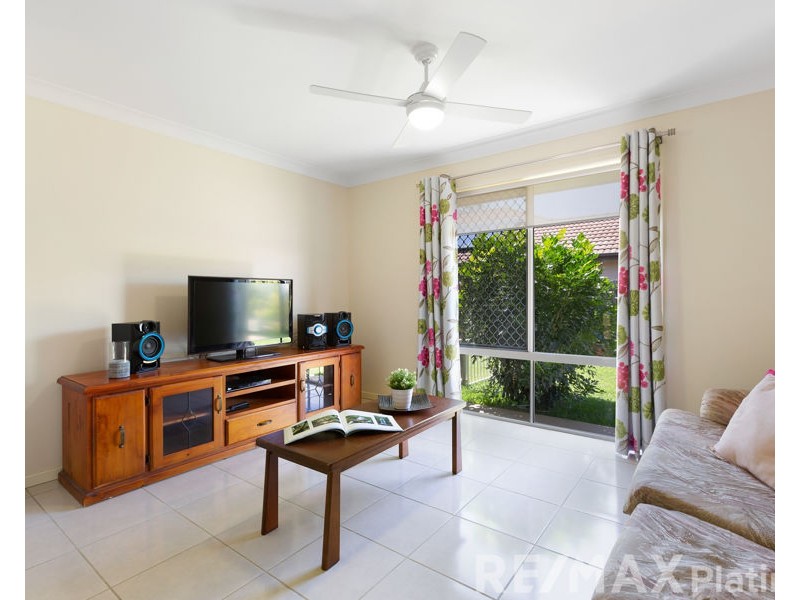 8 Chaps Close, Narangba QLD 4504