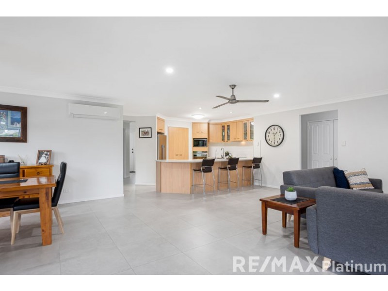 1 Cootamundra Crescent, Narangba QLD 4504