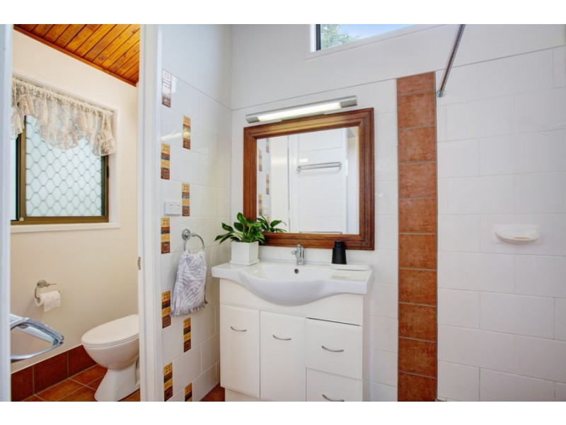 34 Naomi Court, Morayfield QLD 4506
