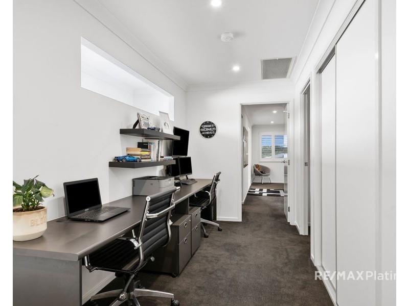 17 Champion Circuit, Narangba QLD 4504