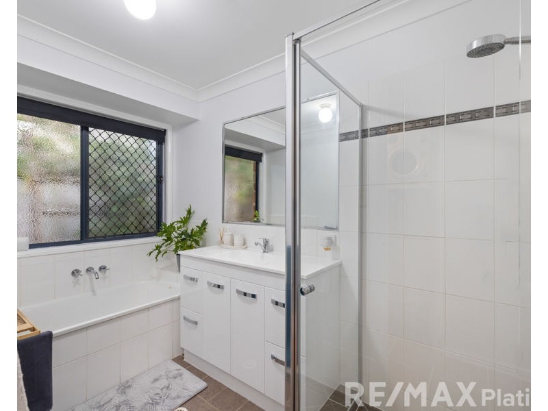 22 Culcross Drive, Narangba QLD 4504