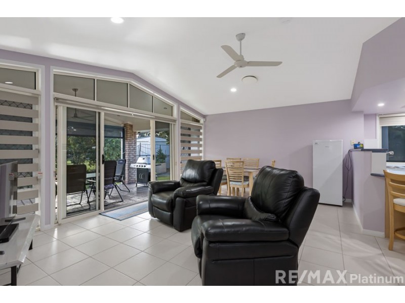 20 Glasstail Crescent, Narangba QLD 4504