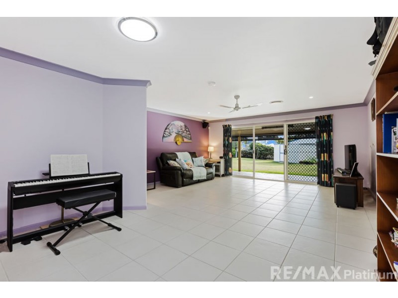 20 Glasstail Crescent, Narangba QLD 4504