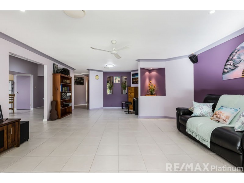 20 Glasstail Crescent, Narangba QLD 4504
