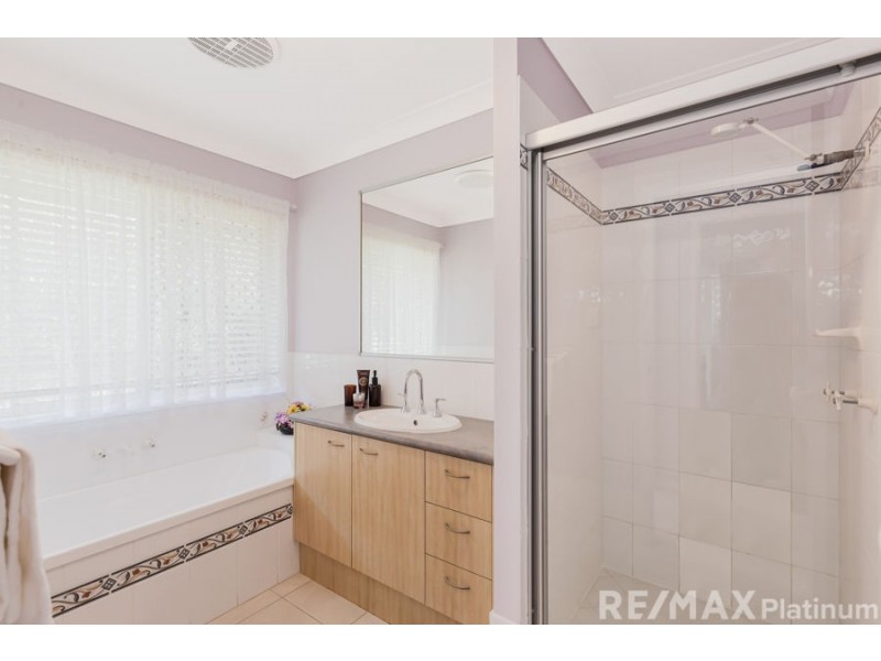 20 Glasstail Crescent, Narangba QLD 4504