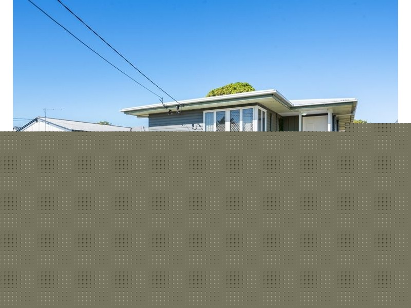 26 Armstrong Street, Clontarf QLD 4019