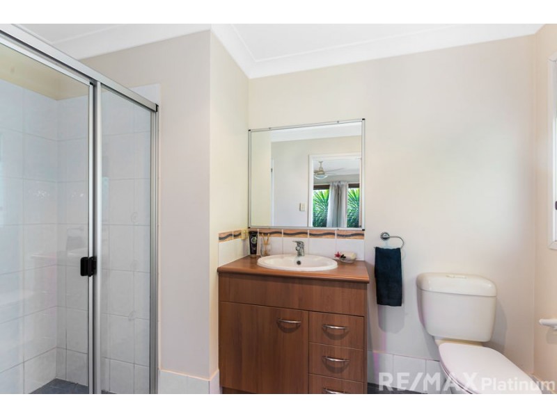 1 Yarle Court, Narangba QLD 4504