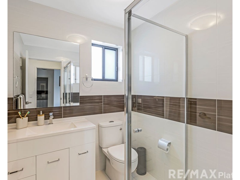 2/1 Cowen Street, Margate QLD 4019