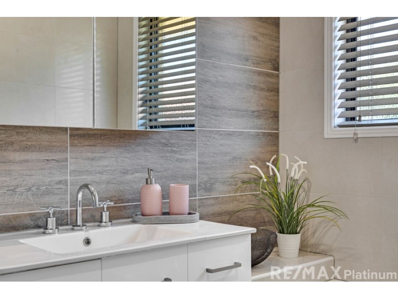 98 Hargrave Street, Morayfield QLD 4506