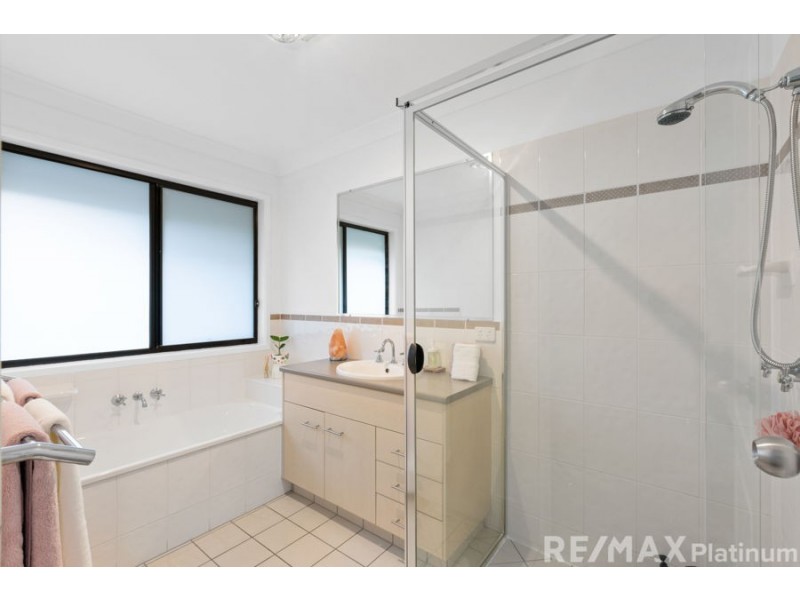 8 Bluegrass Place, Morayfield QLD 4506