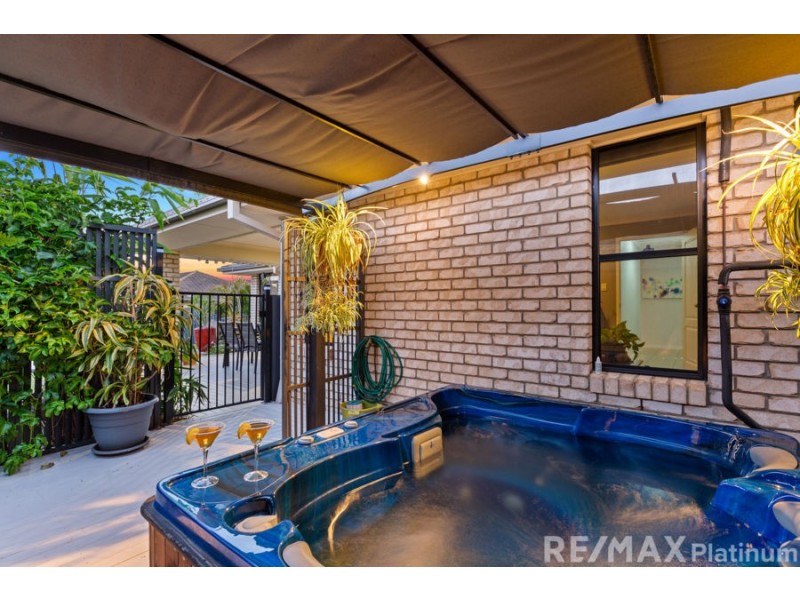 8 Bluegrass Place, Morayfield QLD 4506