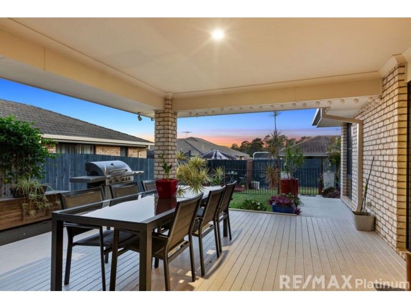 8 Bluegrass Place, Morayfield QLD 4506