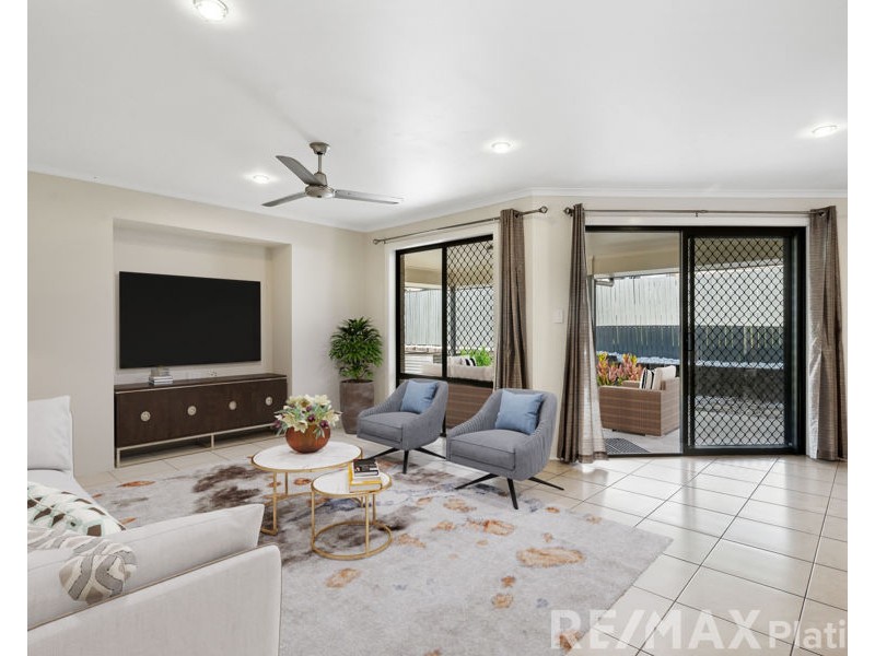 10 Wallaby Place, Morayfield QLD 4506