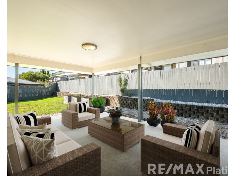 10 Wallaby Place, Morayfield QLD 4506