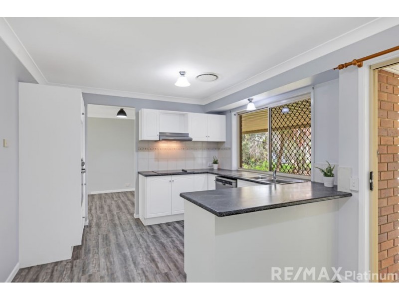 37 Washbrook Crescent, Petrie QLD 4502