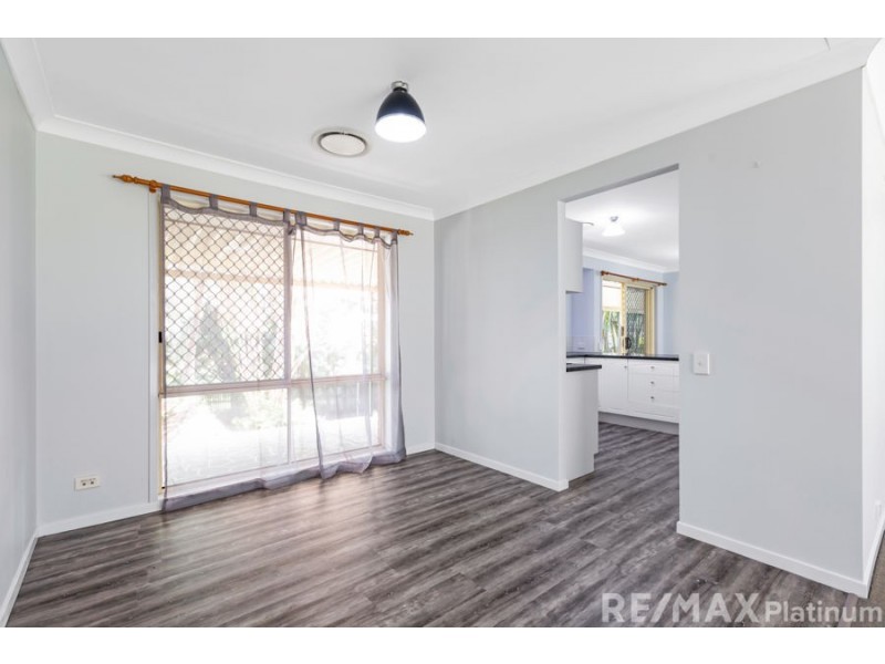 37 Washbrook Crescent, Petrie QLD 4502