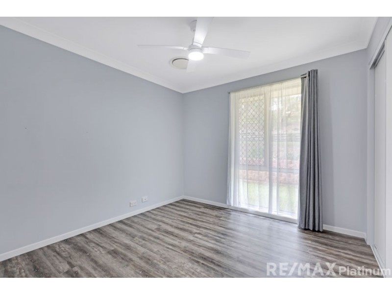 37 Washbrook Crescent, Petrie QLD 4502