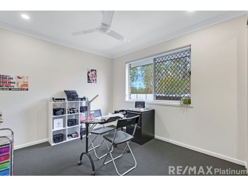 5 Bluewren Court, Upper Caboolture QLD 4510