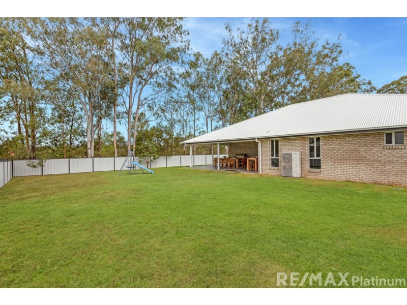 5 Bluewren Court, Upper Caboolture QLD 4510