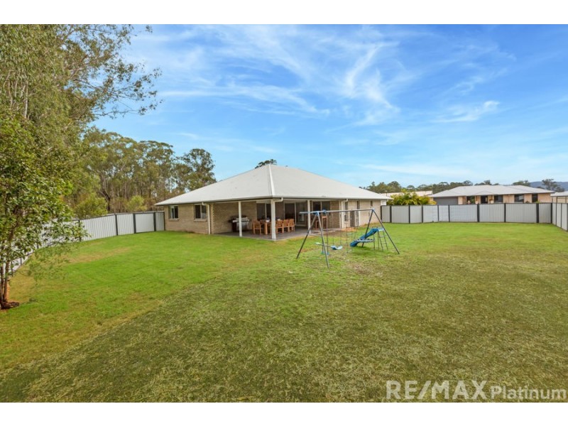 5 Bluewren Court, Upper Caboolture QLD 4510