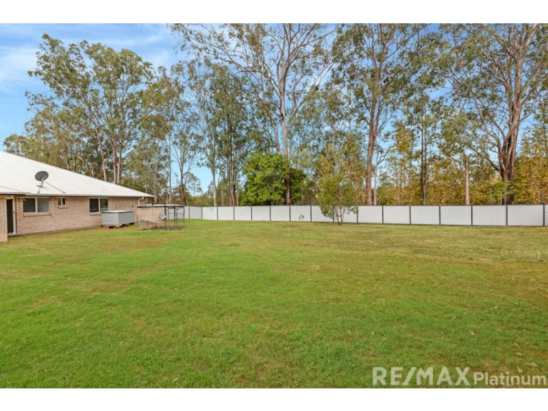 5 Bluewren Court, Upper Caboolture QLD 4510