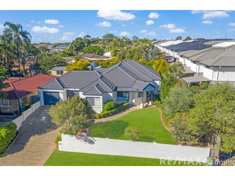9 Waratah Way, Morayfield QLD 4506