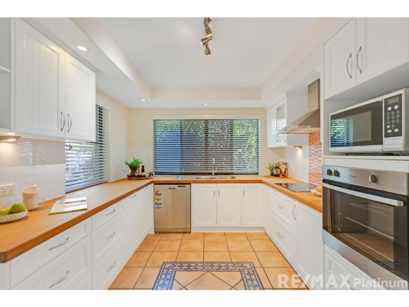 9 Waratah Way, Morayfield QLD 4506