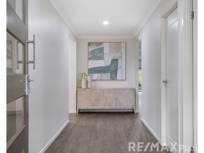 42 Macginley Road, Upper Caboolture QLD 4510