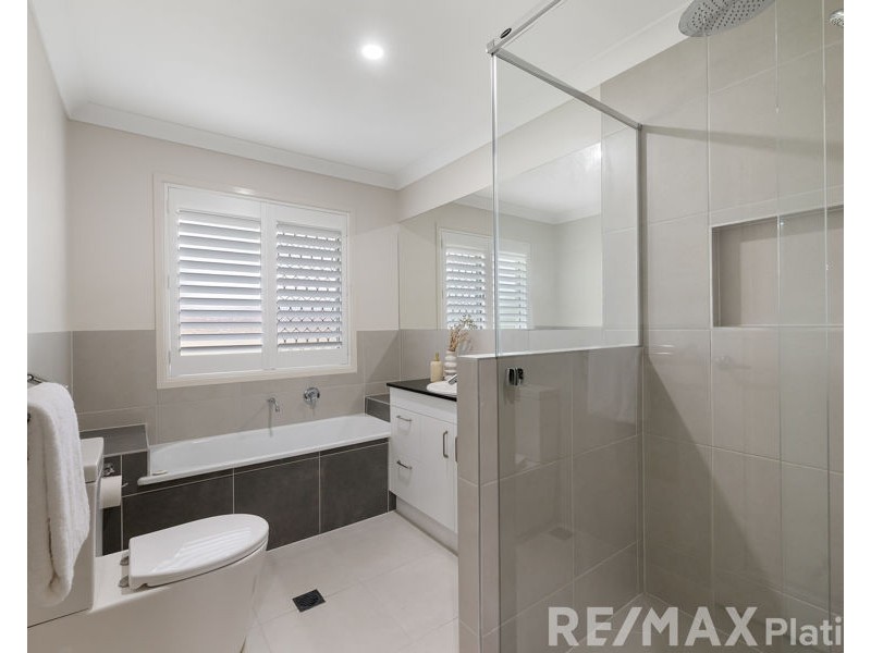 42 Macginley Road, Upper Caboolture QLD 4510