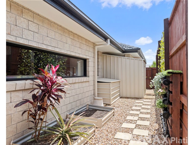 24 Eco Crescent, Narangba QLD 4504