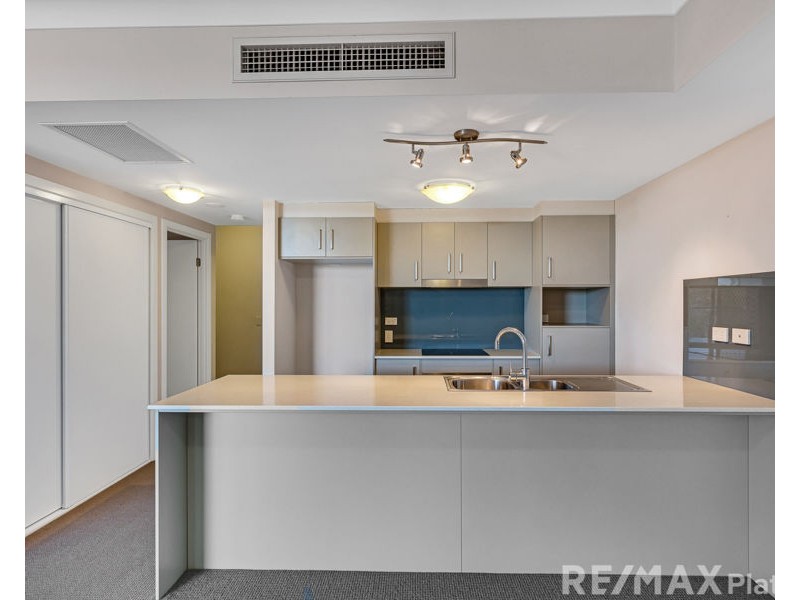 53/51 Playfield Street, Chermside QLD 4032