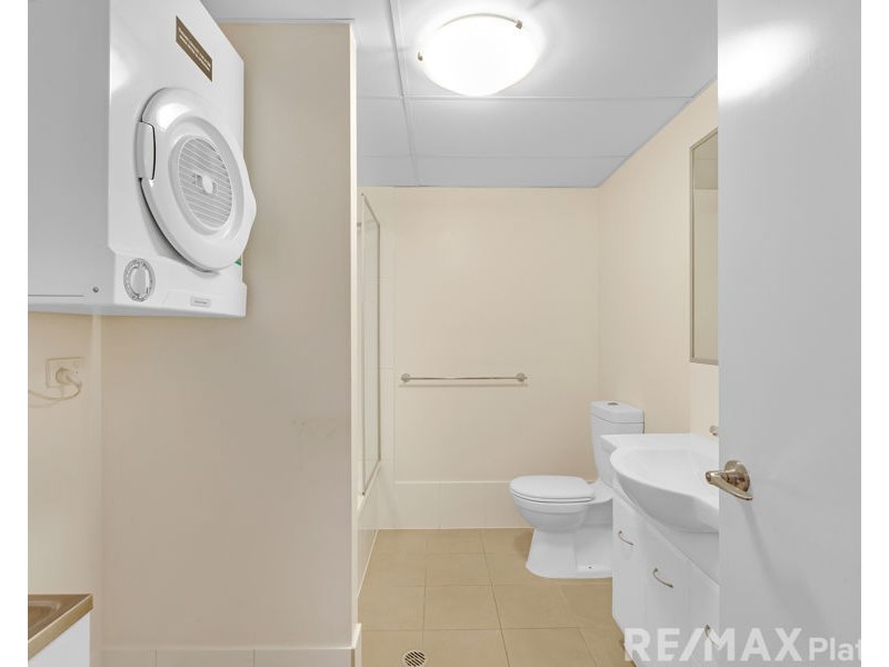 53/51 Playfield Street, Chermside QLD 4032