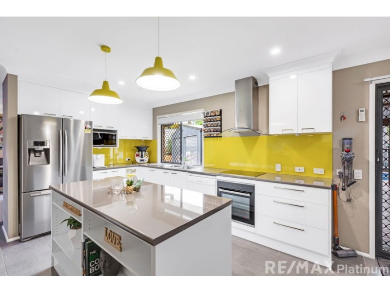 24 Ngungun Parade, Narangba QLD 4504