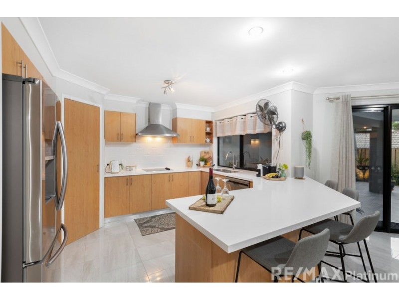 5 Poppel Court, Narangba QLD 4504