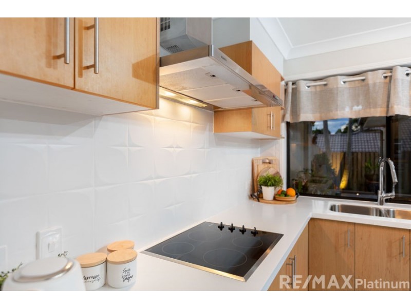 5 Poppel Court, Narangba QLD 4504