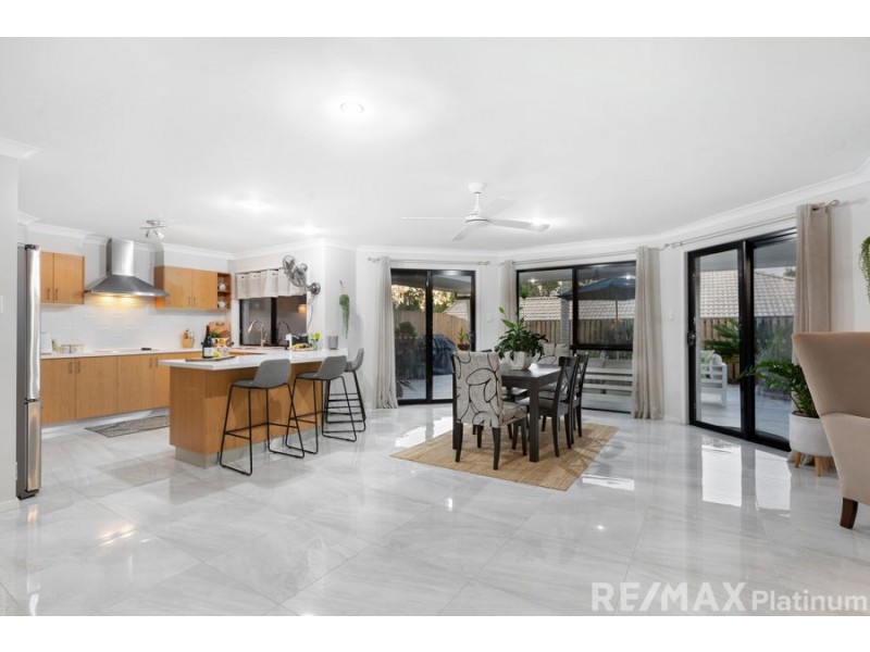 5 Poppel Court, Narangba QLD 4504