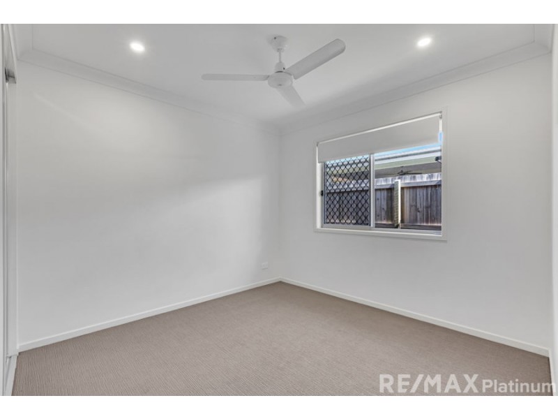 32 Crest Street, Narangba QLD 4504